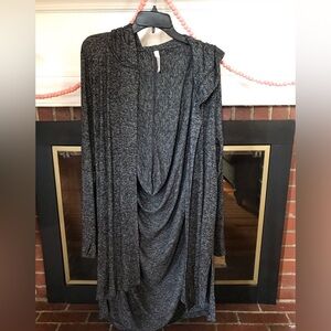 Athleta Cascading Black Marled Knit Sweater Size L